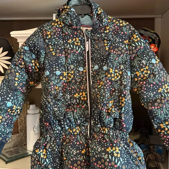 Hanna Andersson black floral jacket size 150 puffer hooded 11 13 years - Picture 2 of 5